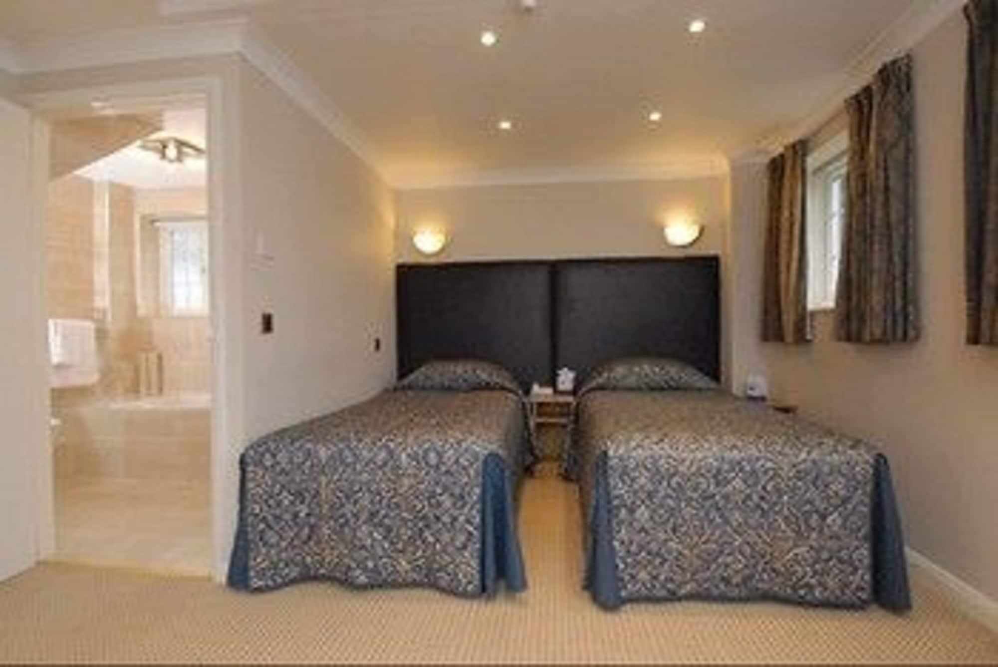Barn London Hotel