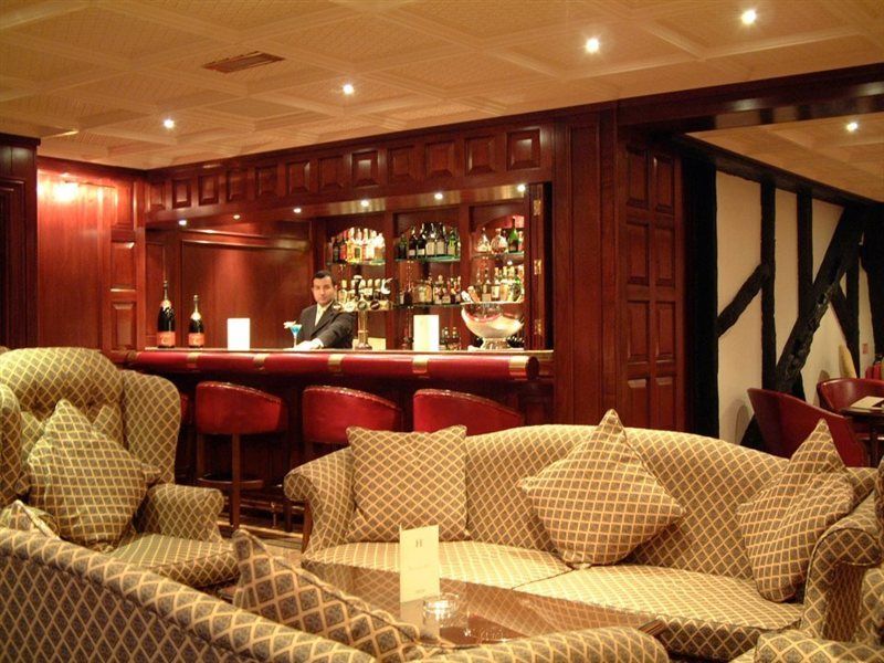 Barn London Hotel Ruislip