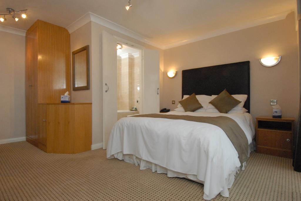 Hotel Barn London 3*